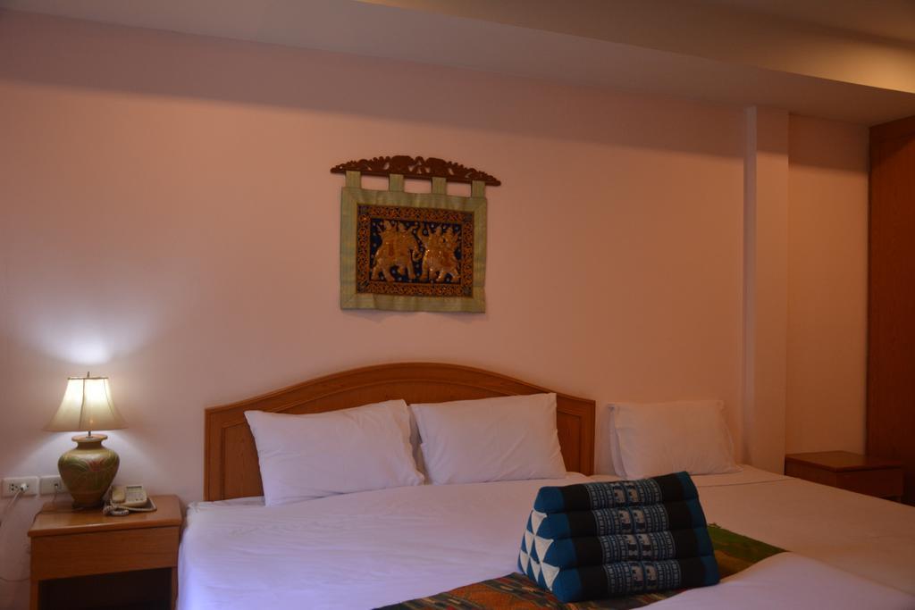 Seven Oaks Inn Jomtien Beach Chambre photo